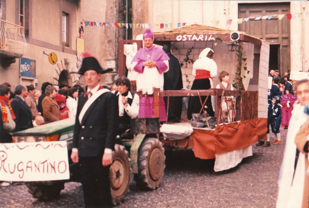 Vicovaro - Carnevale 1986 - carri