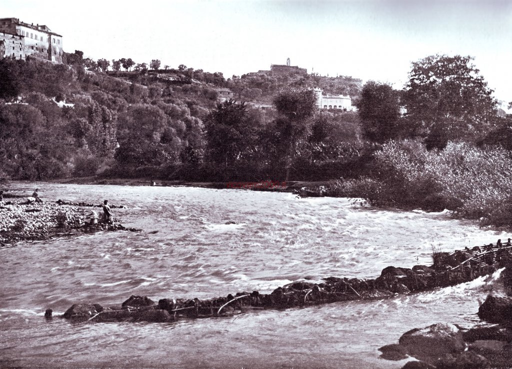 Il fiume Aniene nei pressi di Vicovaro nel 1906 - Foto Arduino Colasanti