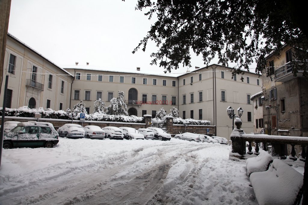 Vicovaro - Palazzo Cenci Bolognetti - Neve 2012