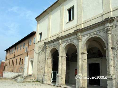 Convento San Cosimato - Vicovaro - accesso chiesa