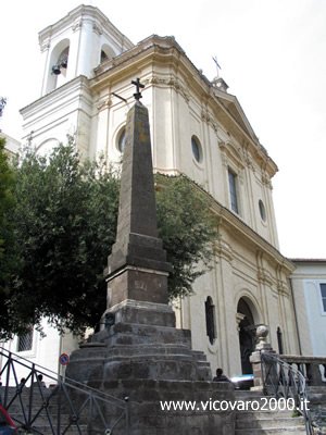 Vicovaro- Chiesa di San Pietro - Obelisco del 1903