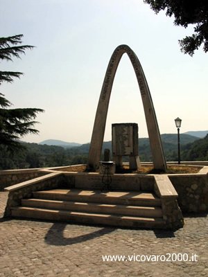 Vicovaro - Monumento ai Martiri delle Pratarelle (eccidio naziasta)